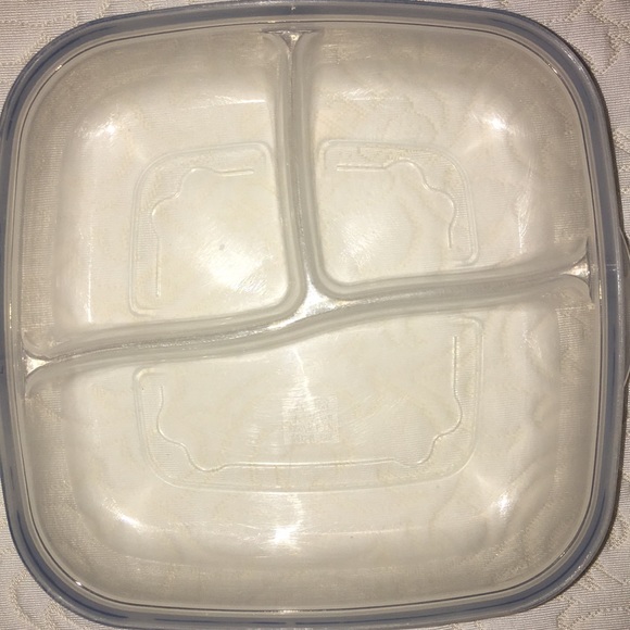 Food Storage 3 Compartment Container - Picture 2 of 3